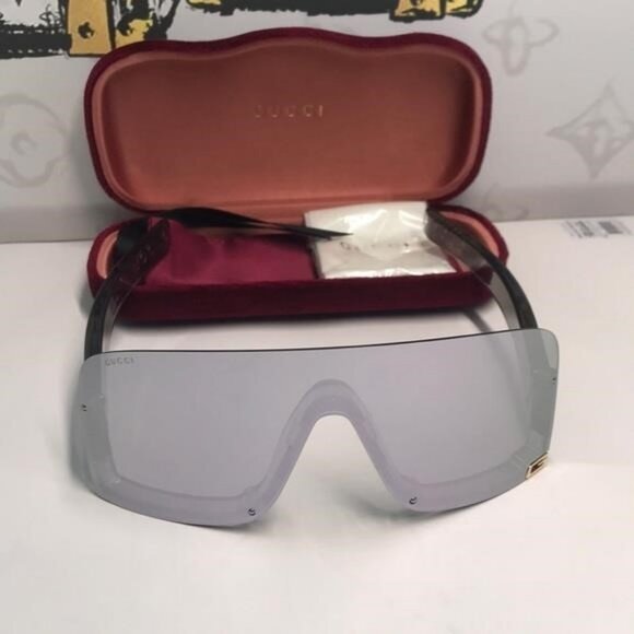 Authentic Gucci GG1637S 002 Silver Mirror Sunglasses – New - Picture 3 of 10